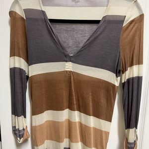 Splendid 3/4 sleeved shirt Size Small